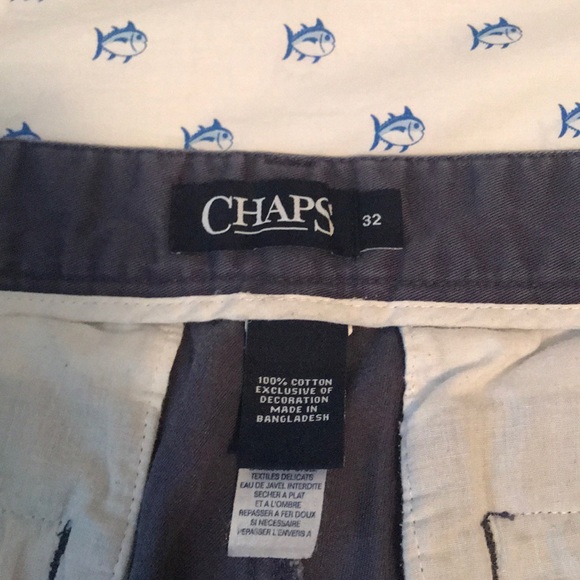 Chaps navy shorts w/ green palm trees - Picture 5 of 5